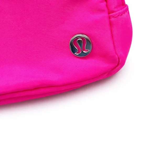 Lululemon Fuchsia Belt Bag - Picture 2 of 5